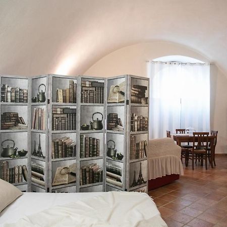 Апартаменты La Chicca Di Paola Ловере Экстерьер фото