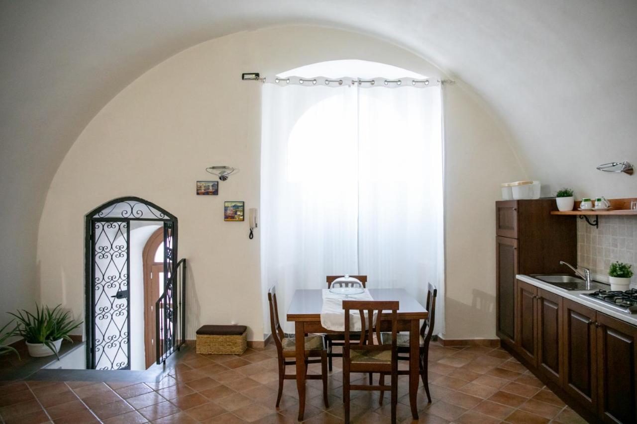 Апартаменты La Chicca Di Paola Ловере Экстерьер фото